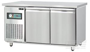 5尺 氣冷全凍工作台冰箱 (新式把手)
